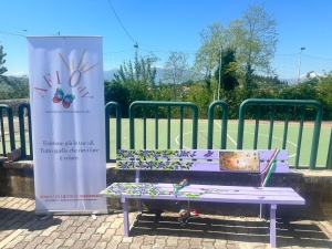 A Spinetoli una panchina viola per sensibilizzare e dare voce a chi convive con la fibromialgia