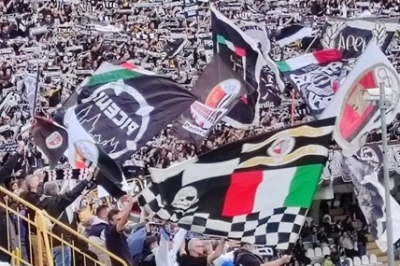 Lancio di materiale esplodente durante Ascoli-Guidonia, daspo di 3 anni per ultrà bianconero