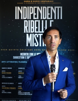 Mario Vespasiani tra i grandi protagonisti della XVI Biennale d&rsquo;Arte Sacra