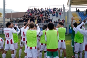 Nel girone F di serie D la batosta subita dal Castelfidardo costa la panchina a mister Cucc&ugrave; al suo posto l'esperto Monaco