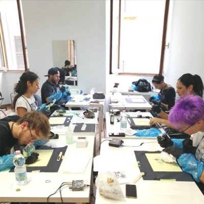 Tatuatori e piercer, trend in ascesa