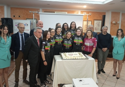 Born to Win-Btc City Ljubljana-Zhiraf: la squadra femminile con profonde radici marchigiane presentata ad Offida