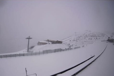 È tornata la neve sull'Appennino marchigiano