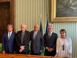 SIGLATO IL PROTOCOLLO SU IMPIEGO DETENUTI NELLA RICOSTRUZIONE POST SISMA