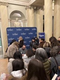 Galiano entusiasma la gremita platea del Ventidio Basso di Ascoli Piceno