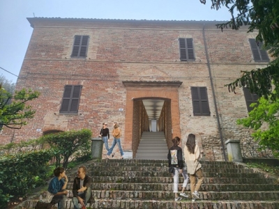 MONTALTO DELLE MARCHE: PROCEDONO SPEDITI LAVORI PER RECUPERO PARTE DELL’EX EPISCOPIO PER REALIZZAZIONE 11 APPARTAMENTI