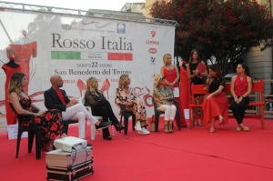 A SAN BENEDETTO L&rsquo;ITALIA SI VESTE DI ROSSO CON LE ECCELLENZE DEL MADE IN ITALY, GUEST STAR KATIA RICCIARELLI