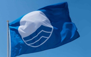 SALGONO A 20 LE BANDIERE BLU DELLE MARCHE: C&rsquo;E&rsquo; ANCHE CAMPOFILONE