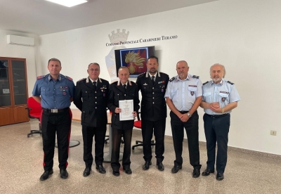 Il Luogotenente Paolo TALEVI si congeda dopo quasi trentotto anni di servizio. Il saluto dell’Arma