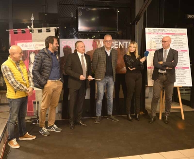 Torna il Palio dei Comuni, con 26 bandiere, 24 cavalli e una straordinaria partecipazione di comunità