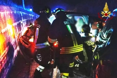 Incidente stradale all'alba sulla Salaria, un ferito
