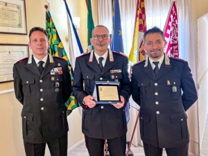 ASCOLI PICENO: LGT. C.S. BELARDINELLI GIANNI SALUTA IL SERVIZIO ATTIVO E LASCIA IL COMANDO DELLA STAZIONE CARABINIERI DI VILLA S. ANTONIO DI CASTEL DI LAMA