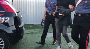 Revenge porn ed estorsione, i Carabinieri arrestano due ragazzi