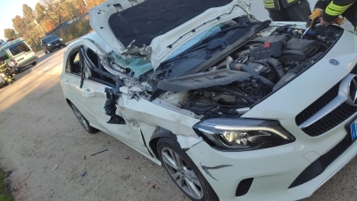 Incidente sulla SP8 Bonifica del Salinello a Tortoreto, coinvolti due mezzi