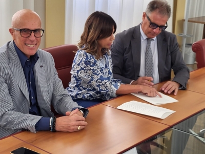 Arrivato all'ospedale 'Mazzoni' il robot Mako per la chirurgia ortopedica