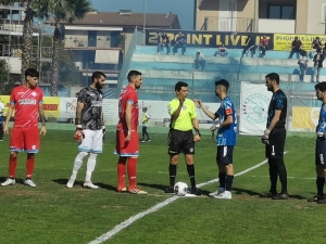 Scivola nel finale l'Azzurra Sbt e consegna la gara nelle mani di un arcigno Grottammare