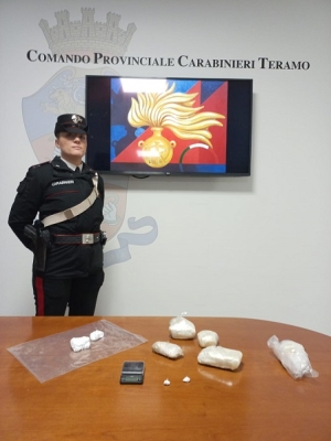 Carabinieri Comando Provinciale di Teramo: attivit&agrave; antidroga in Val Vibrata, tre gli arresti