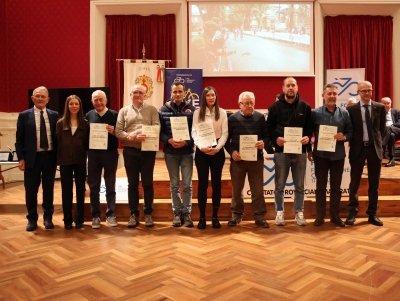 A Recanati si celebra il meglio del ciclismo maceratese 2025: trionfa l'impegno di atleti, tecnici e promotori del territorio