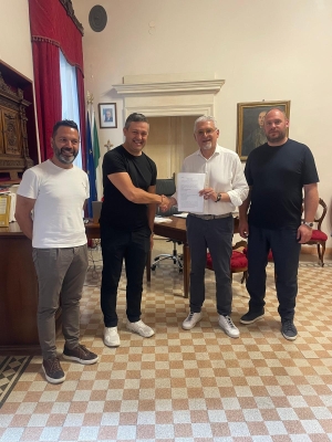 Offida - Firmato il contratto per il nuovo Plesso Scolastico Ciabattoni