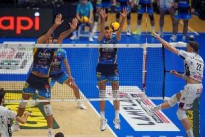 Nulla da fare per la Yuasa Battery, Padova si prende la vittoria al tie break