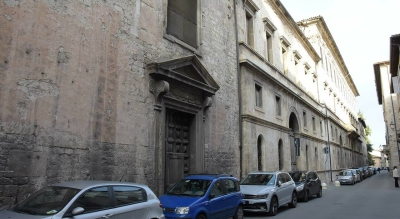 Ascoli Piceno - Cantiere allestito, al via i lavori allo storico Palazzo Saladini Pilastri