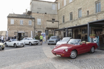 Ruote nella storia, raduno in direzione Offida