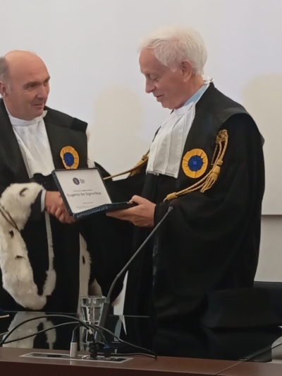 Urbino, Sigillo di Ateneo al poeta Eugenio De Signoribus