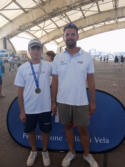 Il giovane Alessandro D’Orazio sul podio ai Campionati Giovanili in singolo “Kinder Joy of Moving