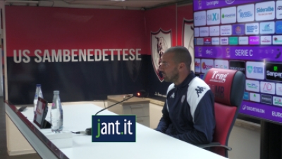 INTERVISTA A MISTER FILIPPO D'ALESIO PRIMA DELLA PARTENZA PER  PONTEDERA