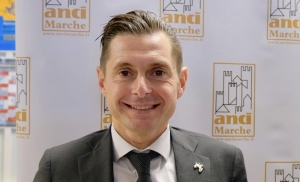 Alla presenza del Sindaco Marco Fioravanti, del Prefetto Sante Copponi, del Questore Aldo Fusco e del Presidente del Consiglio comunale Alessandro Bono, &egrave; stata consegnata la Benemerenza Civica all&rsquo;agente di Polizia Lorenzo Virgulti