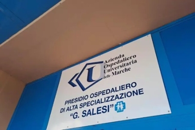 Una 13enne investita nel Fermano, trasferita al Salesi ad Ancona