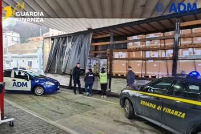 Milioni di detonatori e oltre 300mila munizioni sequestrate ad Ancona