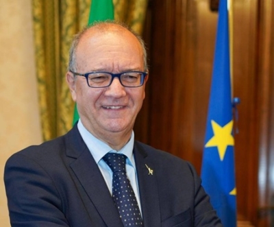 Scuola, approvata la graduatoria per finanziare i campus della filiera tecnologico-professionale. Alle regioni risorse per circa 12 milioni di euro