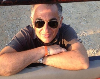 Ex sindaco muore dopo aver battuto la testa giocando a padel