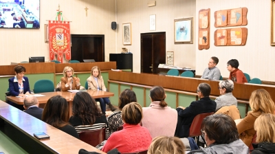 CHIARAVALLE, L&rsquo;INCONTRO PUBBLICO SULL&rsquo;ACCORPAMENTO DEGLI ISTITUTI MONTESSORI E MONTALCINI