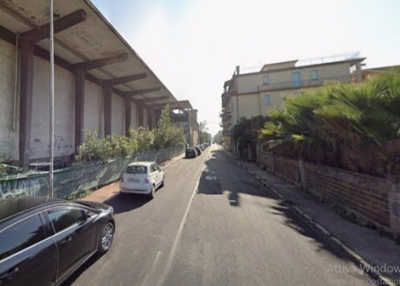 Ispezione sull’edificio abbandonato di via Calatafimi, strada chiusa