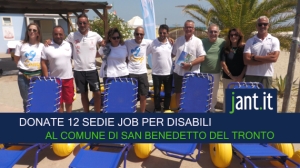 Donate al comune di San Benedetto del Tronto da un  privato cittadino 12 sedie Job