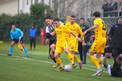 Ascoli Calcio, il Picchio ko in terra toscana, la Pianese lo travolge per 4-2