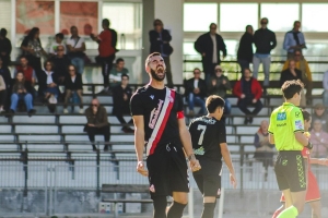 In Eccellenza Marche la Maceratese, vincendo anche a Matelica, prova a prendere il largo