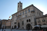 Comunicazione relativa alla regolamentazione della circolazione in Piazza Roma per montaggio gru