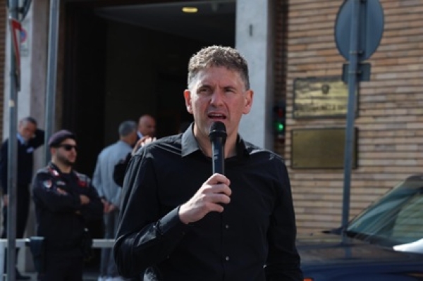 Sanit&agrave; privata, Giuliano (UGL): &ldquo;Soddisfazione per il provvedimento della Conferenza delle Regioni, ora subito il tavolo per il rinnovo dei contratti&rdquo;