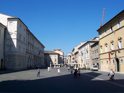 Ascoli Piceno - Nuovo look per piazza Arringo, al via la riqualificazione