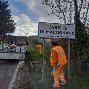 Maltignano - Cattivi odori nella frazione di Caselle, la protesta dei residenti