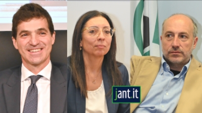 GIORNATA INTERNAZIONALE PER L’ELIMINAZIONE DELLA VIOLENZA CONTRO LE DONNE. LE PAROLE DEL PRESIDENTE ACQUAROLI, DELL’ASSESSORE ALLE PARI OPPORTUNITÀ PANTALONI E DELL’ASSESSORE ALLE POLITICHE SOCIALI CALCINARO