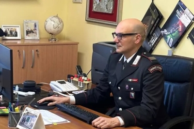 Sedicente funzionario si fa accreditare 18mila euro da una 53enne, denunciato