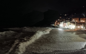 Forte mareggiata a Porto Recanati, allagate alcune strutture