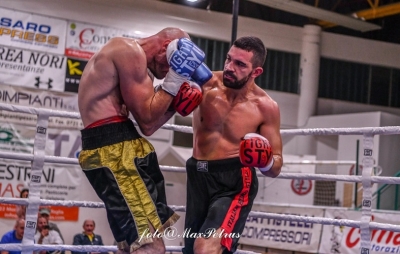 Pugilato: Seghetti è il nuovo campione italiano dei mediomassimi