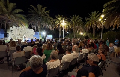 “Io, Angela, e L’Altra Radio”: grande successo per la presentazione in Palazzina Azzurra