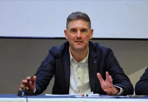Lavoro, Giuliano (UGL): &ldquo;Generazione Z verso il settore sanitario, ma attenzione: i lavoratori della sanit&agrave; sono tra i pi&ugrave; infelici&rdquo;
