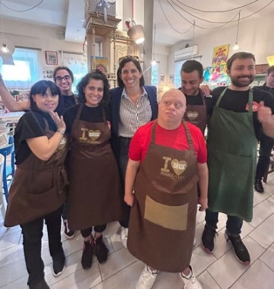 Elly Schlein in visita alla Locanda Cm. 0 di Pagliare